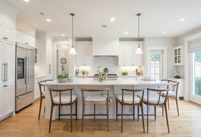 How to Choose the Right Contractor in Toronto Maple Star Builders